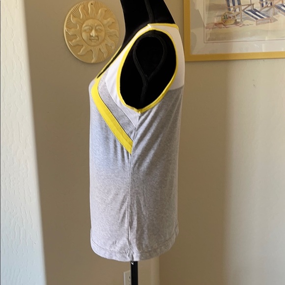 Danskin Now Active Active Wear Tank Size LG - Picture 2 of 10